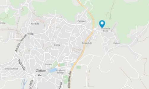 Prodaje se plac 46 ari sa kućom i dva pomoćna objekta